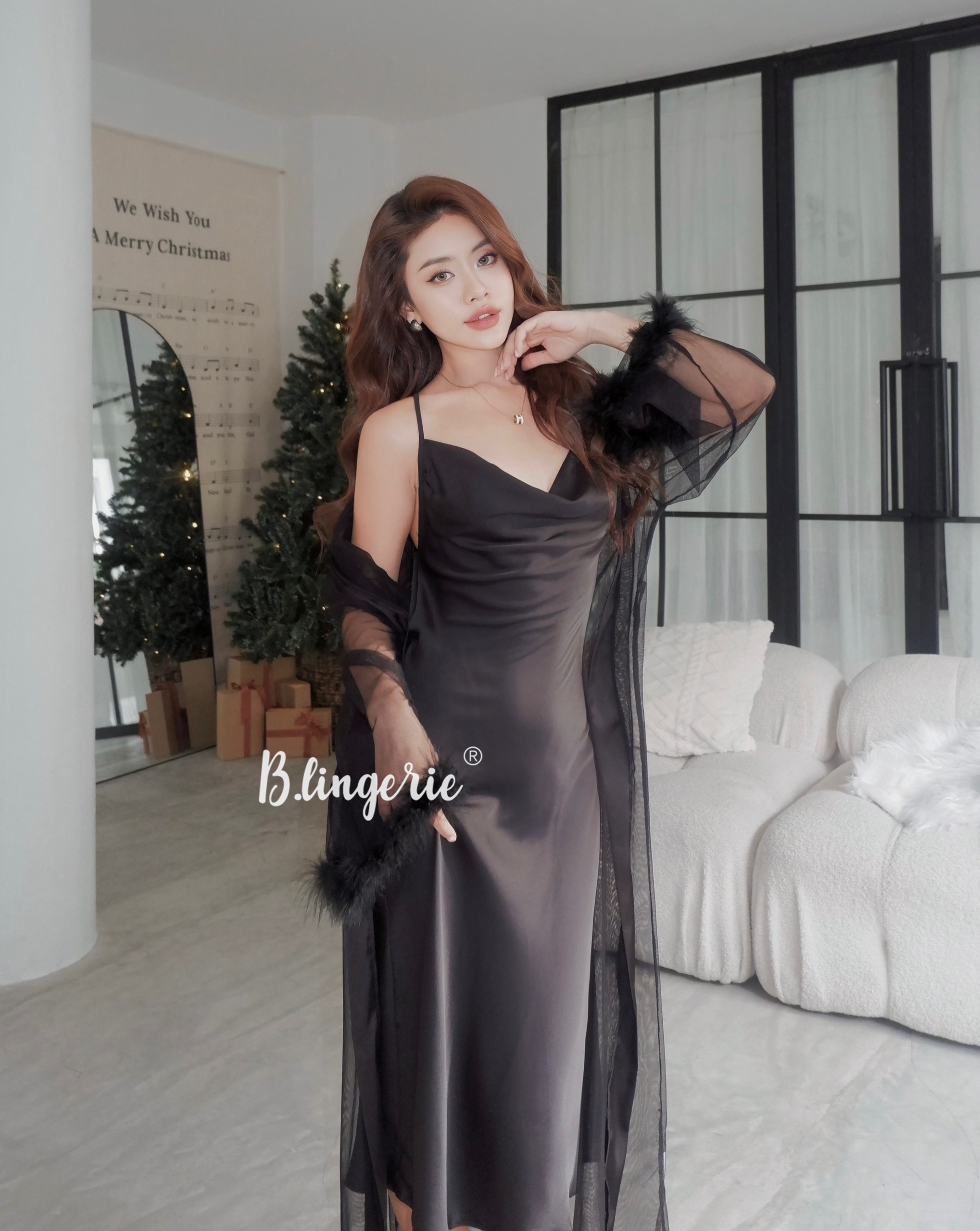 Váy Ngủ Trơn Xẻ Tà Nữ Tính - B.Lingerie