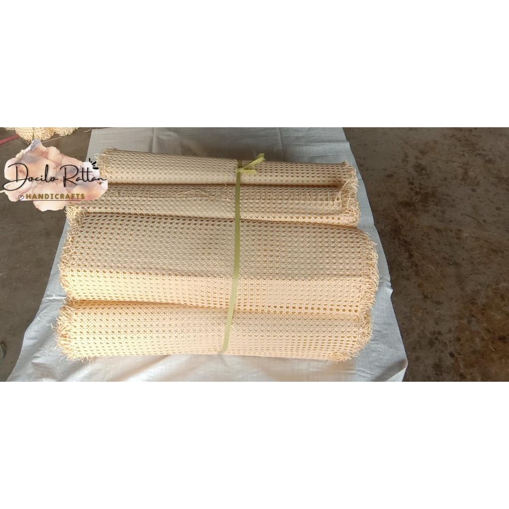 Mành lưới nhựa giả mây mắt cáo màu VÀNG, màu TRẮNG CÓ VÂN bọc cảnh cửa, cánh tủ, đầu giường