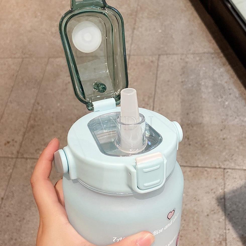 Bình Nước Thể Thao Dung Tích 2L Kèm Ống Hút , Bình Nước Kute Có Chia Giờ Uống
