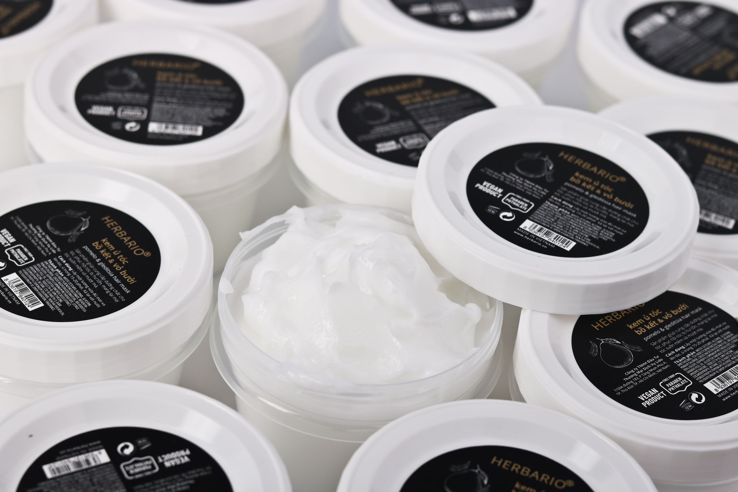 Kem ủ tóc bồ kết và vỏ bưởi Herbario 200ml dưỡng tóc chắc khỏe đen bóng suôn mượt thuần chay