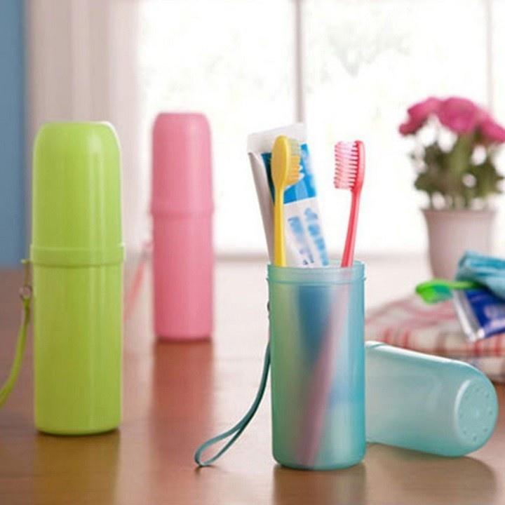 Hôp đựng bàn chải kem đánh răng có nắp đậy tiện dụng