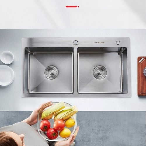 Chậu Rửa Chén Bát Inox 8245, Thành Dày 3 Ly, Trọng Lượng 9kg, Rổ Nhựa Gác Chậu, Xiphong Thoát Nước