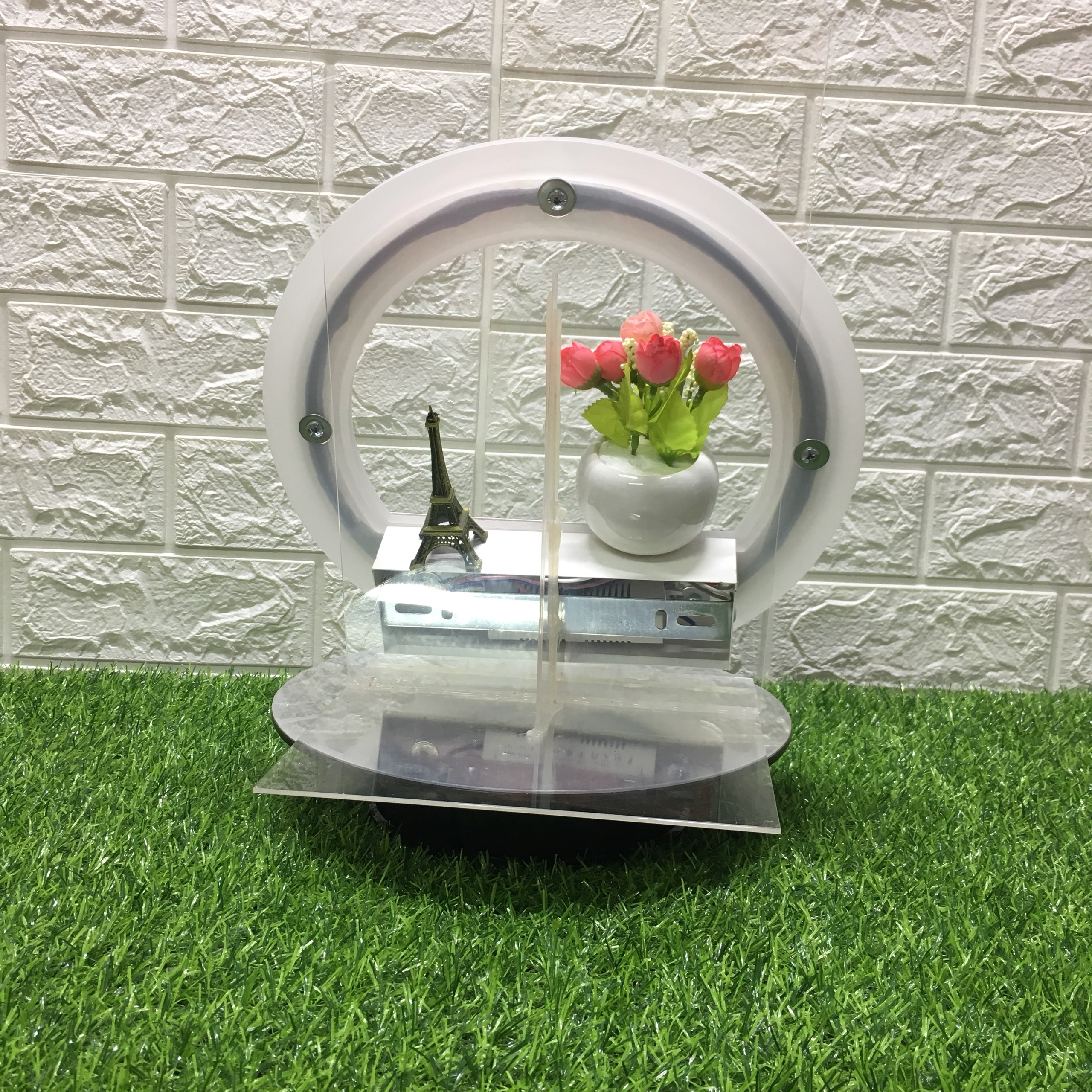 Đèn trang trí gắn tường hình tháp Effiel 14W sáng vàng- C6416