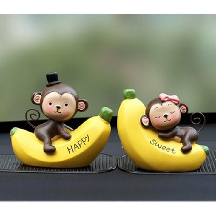 Bộ hai khỉ ôm chuối dễ thương
