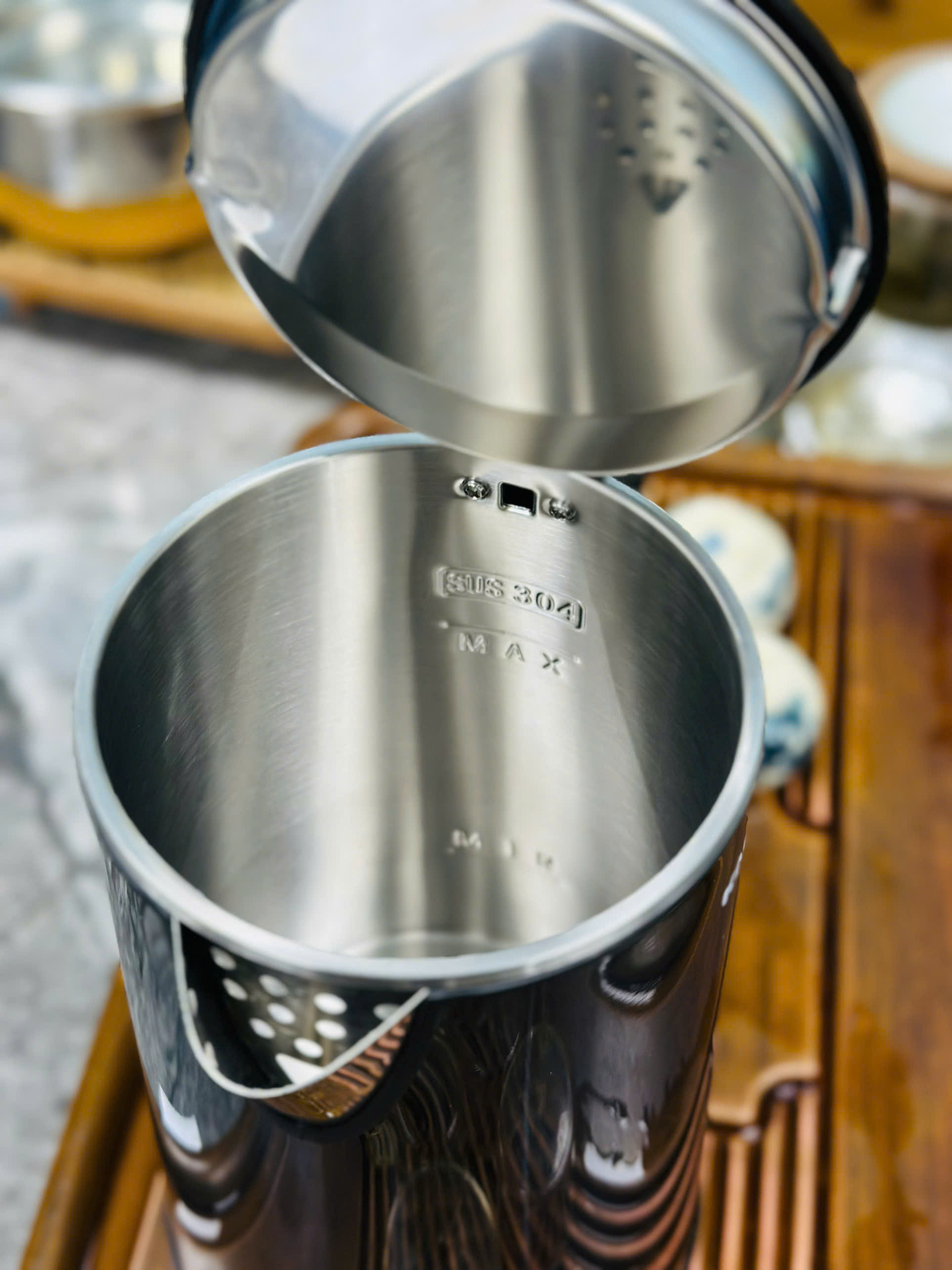 (SIÊU PHẨM) Ấm Siêu Tốc 1,8L inox 304 KALITE Aqua 18 - Vỏ 2 Lớp Cách Nhiệt, 1500W, Hàng Chính Hãng