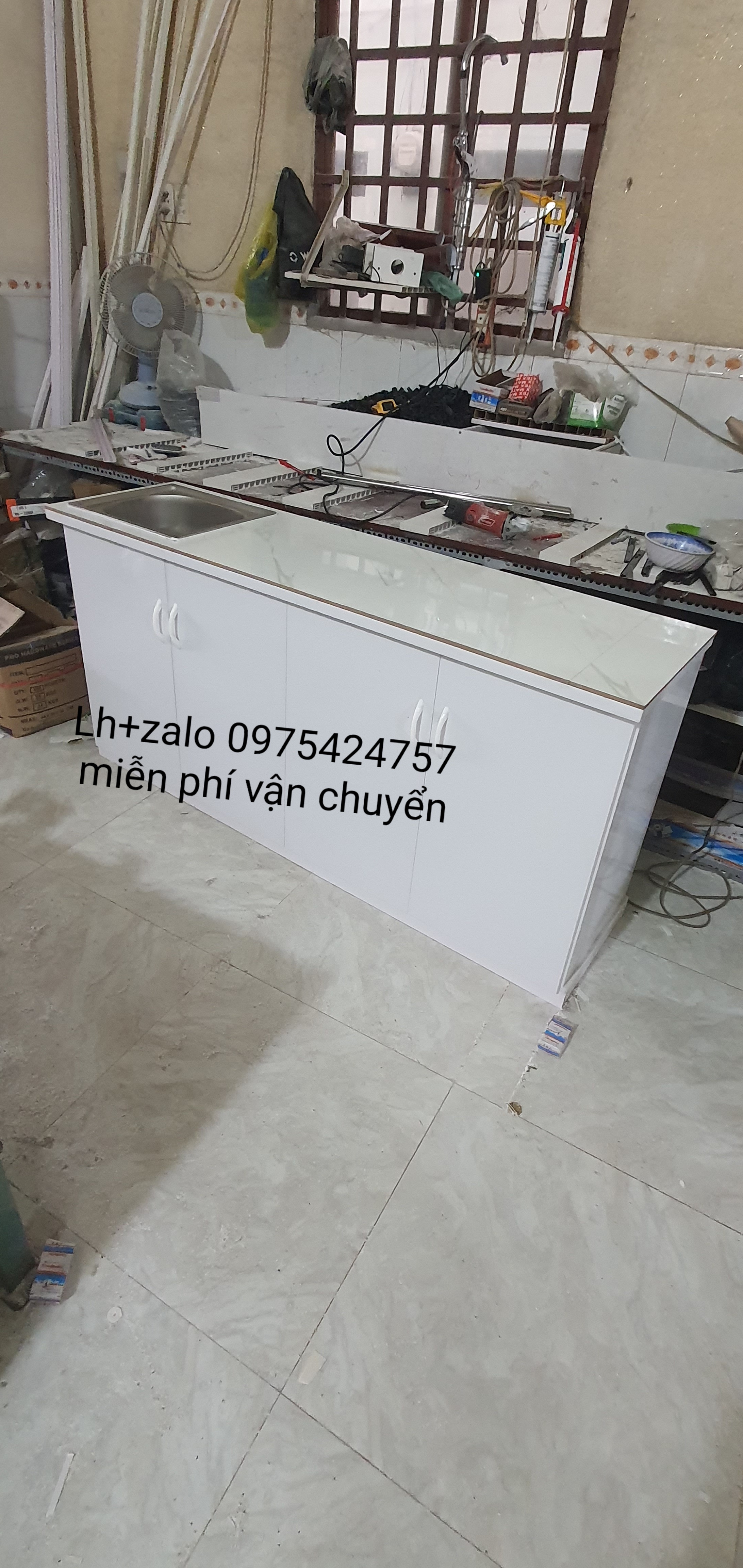 Tủ bếp sẵn bồn mặt gạch nhựa đài loan