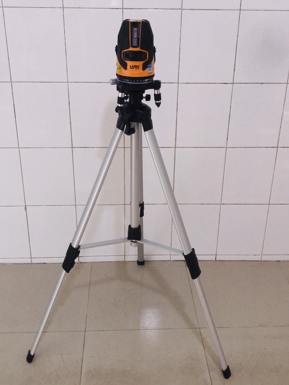 Máy cân mực Laser Laisai LSG686SPD