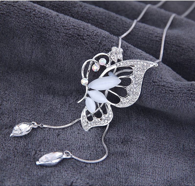 Dây chuyền thời trang nữ mặt đính đá thả tua rua nhiều mẫu