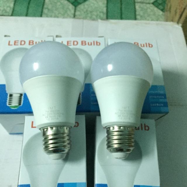 Đèn led Buld kín nước 7w