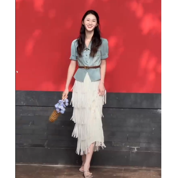 SHUANGYAN Trang phục mùa hè kết hợp với một bộ áo sơ mi cao bồi muối, khí chất, eo cao, thiết kế, váy nửa người tua rua, hai bộ đồ nữ.
