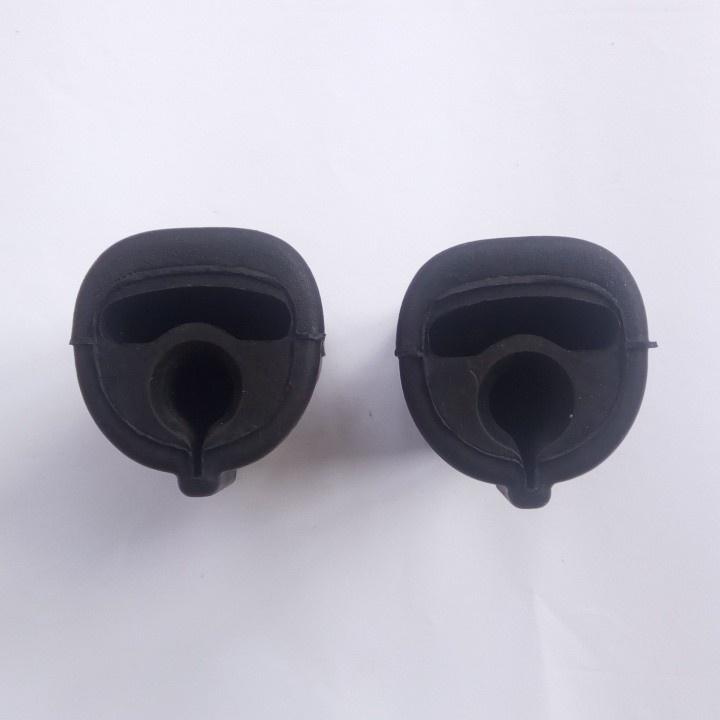 Cao su gác chân trước wave