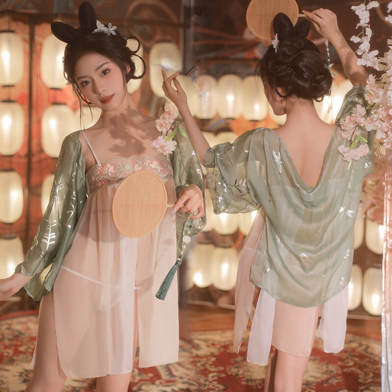 Đầm ngủ xuyên thấu hở lưng kèm áo choàng sexy P45 - Váy ngủ hở lưng kèm quần chip lọt khe gợi cảm - Đồ ngủ nữ