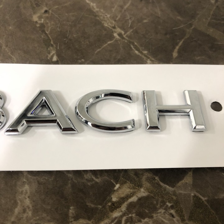 Decal tem chữ Maybach dán đuôi xe ô tô, xe hơi cao cấp G80709, chất liệu nhựa ABS, form chữ giành cho các dòng mới nhất