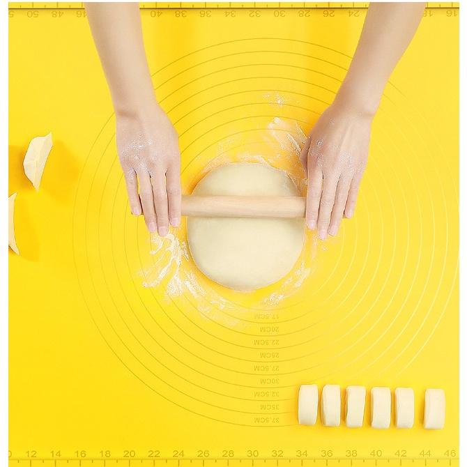 Thảm Nhào Bột Silicone Cao Cấp Tặng Kèm Cán Gỗ + Dao + Chổi + Túi Đựng - Tấm Nhào Bột Làm Bánh