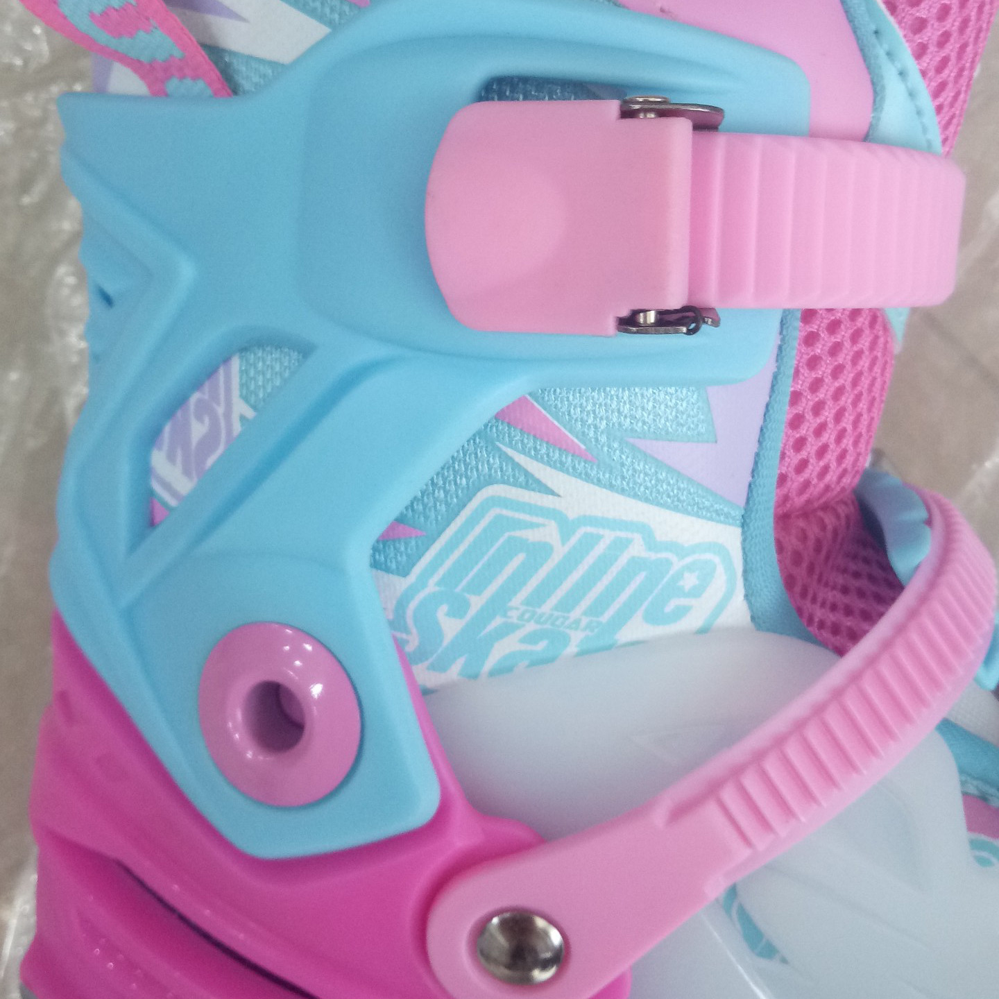Giày trượt patin trẻ em Cougar 333 hàng chính hãng có thể điều chỉnh size + bánh đèn