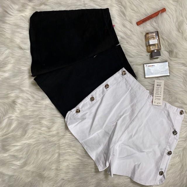 Quần short kaki lưng cao đóng nút 2 bên - Hàng Có Sẵn Đẹp