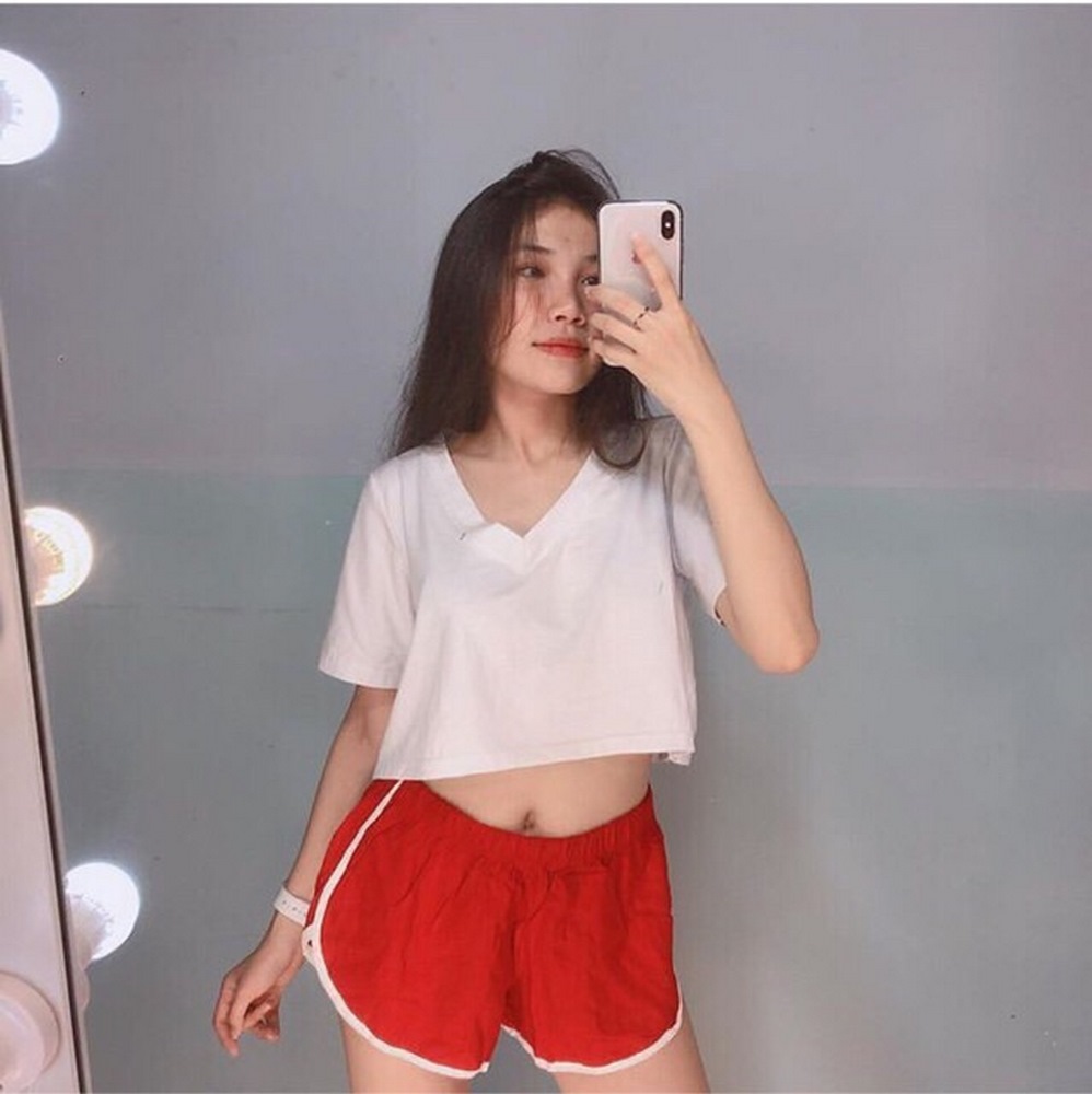 Áo Croptop Nữ Form Rộng Tay Ngắn Cổ Tim Cá Tính Freesize