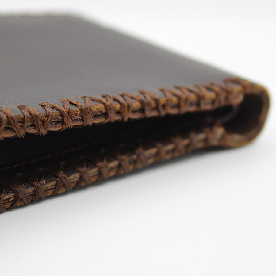 Ví da bò nam đan viền FUD013