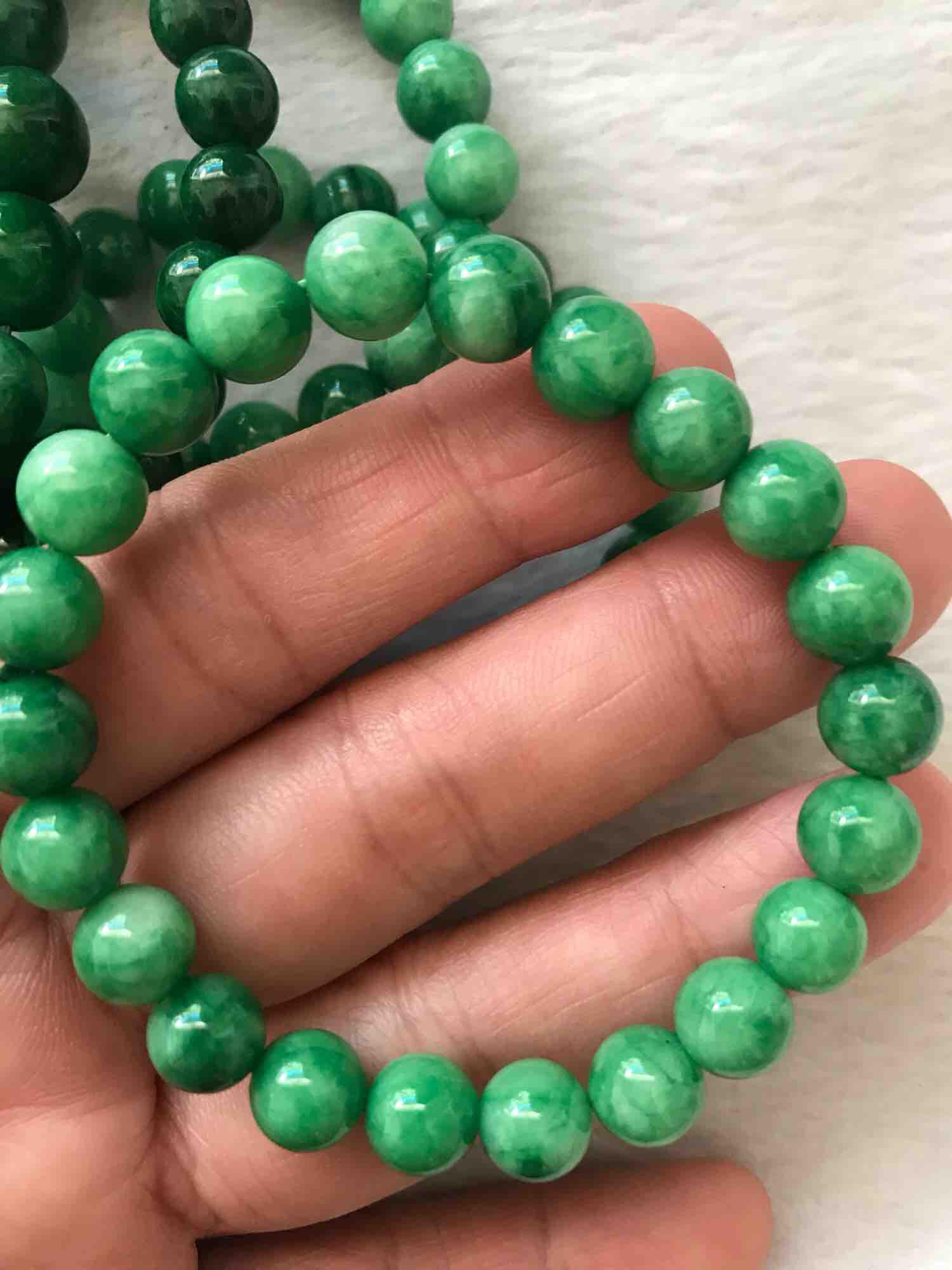 CHIẾC VÒNG TAY MAY MẮN ĐÁ CẨM THẠCH XANH NHẸ NHÀNG ĐẸP 8LY NỮ MỆNH MỘC HỎA