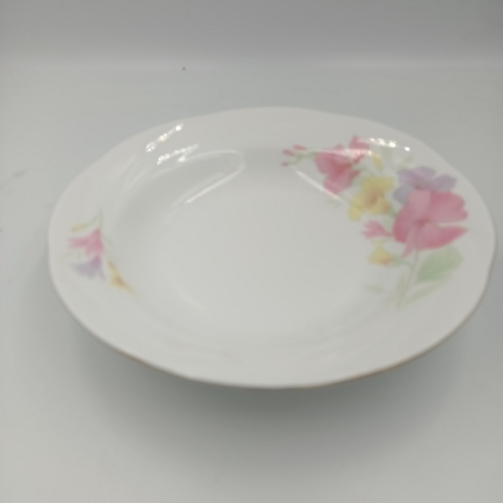 Đĩa Sứ Hoa viền vàng CK Đường Kính 20.5 cm Hàng Nhập Khẩu Cao Cấp
