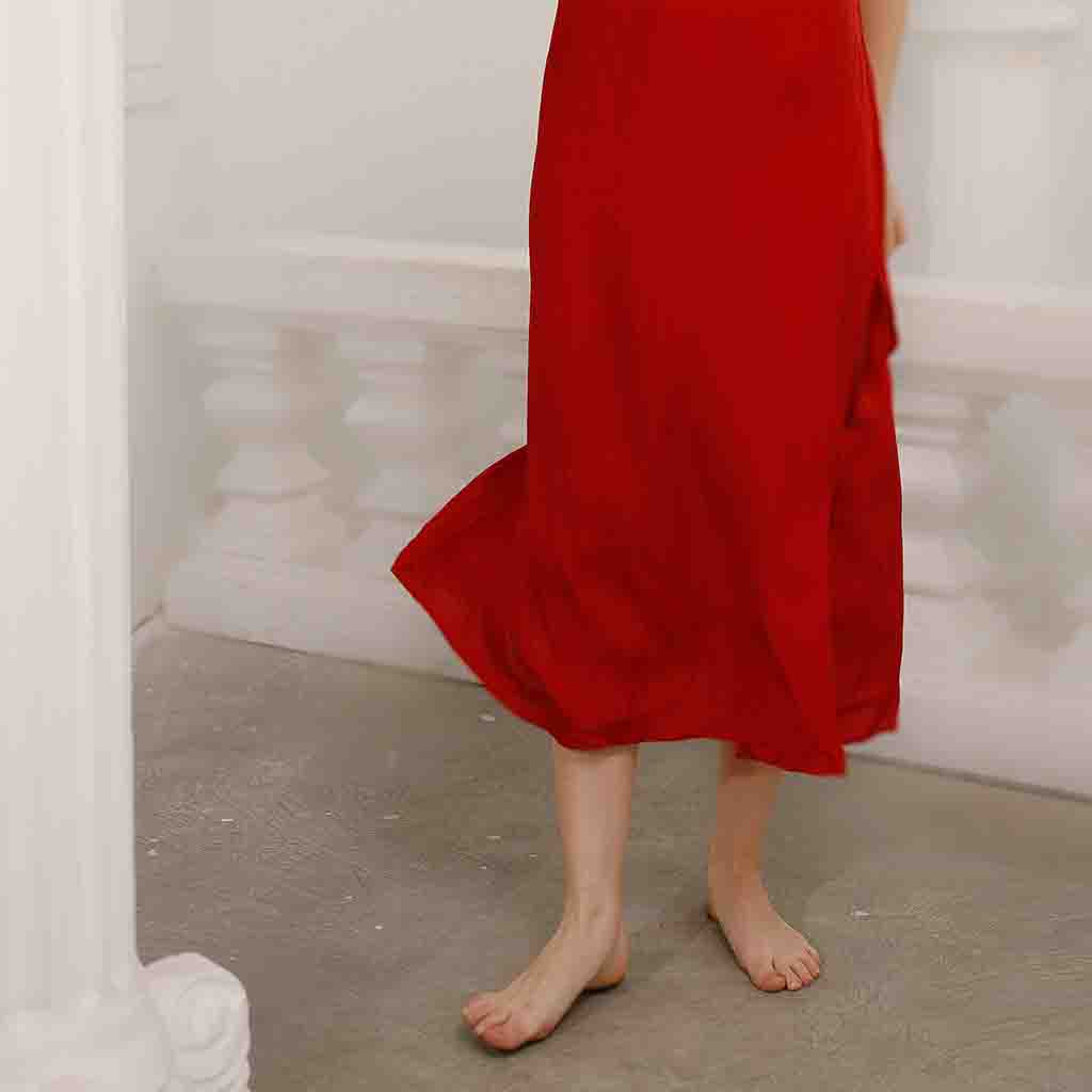 Váy Ngủ Lụa Tơ Tằm Hai Dây Dáng Dài Siêu Nhẹ &amp; Thoáng Mát, Váy Ngủ Lụa Thời Trang Cao Cấp