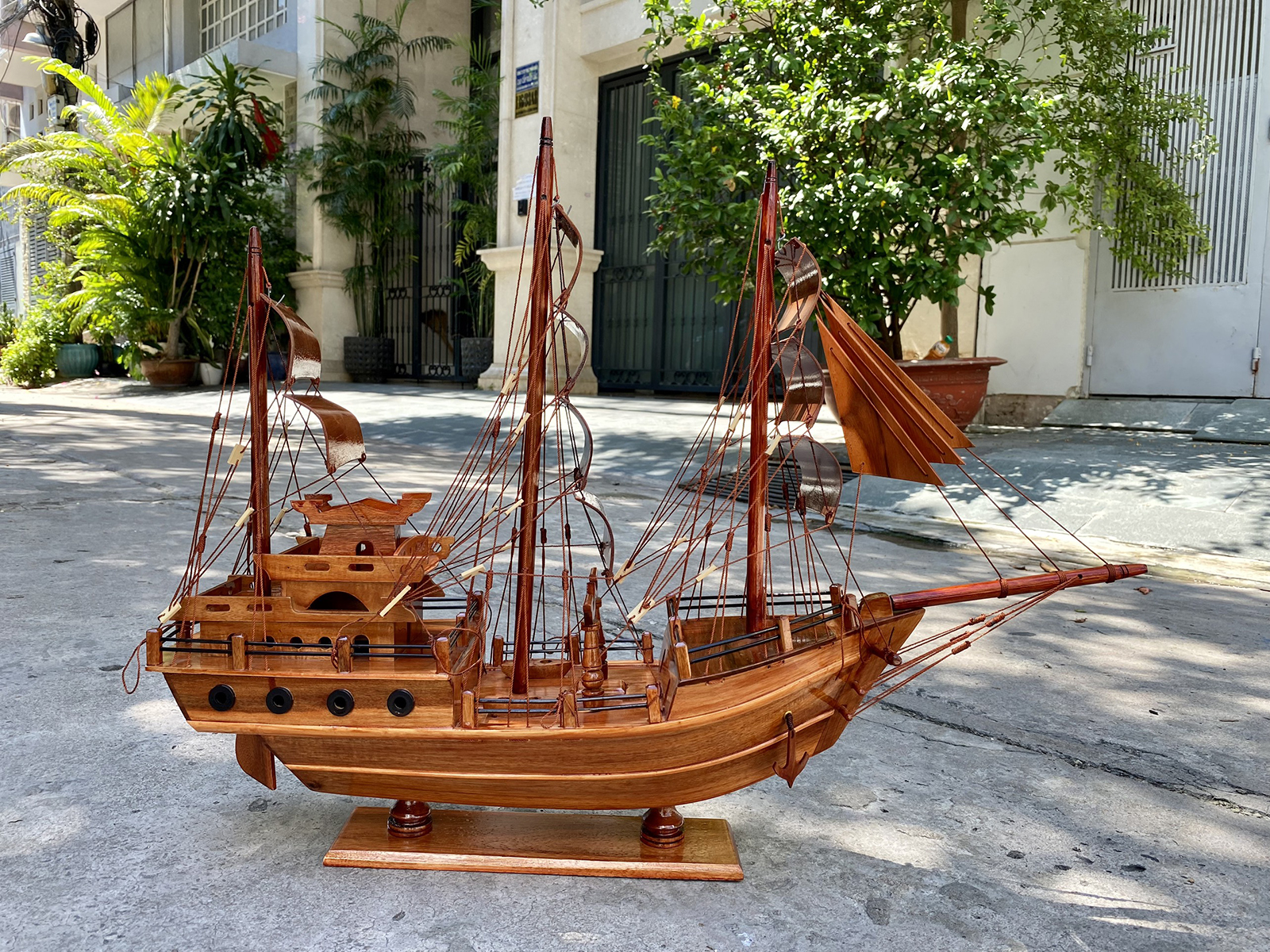 Thuyền buồm gỗ phong thủy Thuyền Thái dài 75cm , mô hình con tàu gỗ trang trí, quà tặng khai trương tân gia