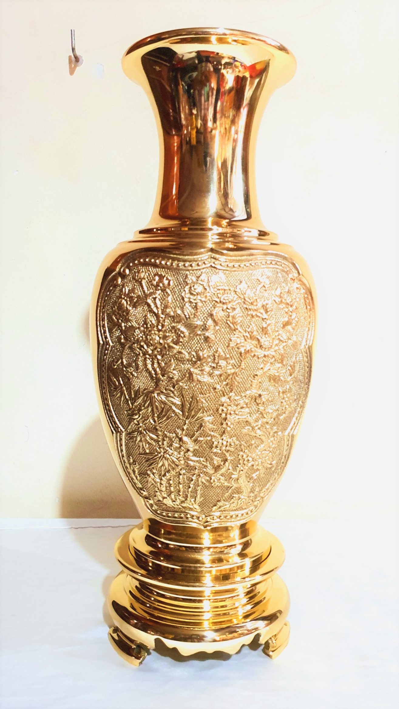 Lục Bình Bằng Đồng cao 37,5cm, đế cao 6,5cm