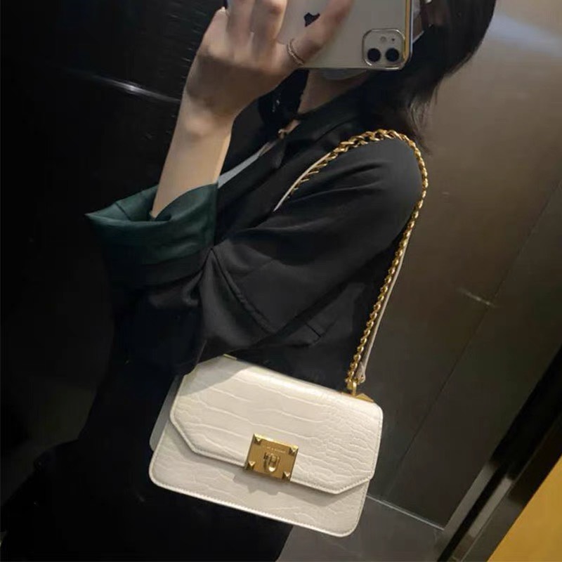 Túi đeo bên, đeo chéo thời trang sang chảnh size 22cm
