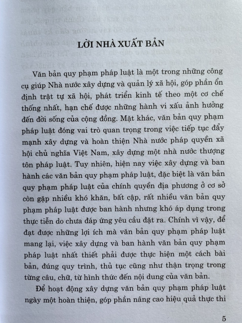 Sổ Tay Hướng Dẫn Kỹ Thuật Xây Dựng Văn Bản Quy Phạm Pháp Luật  Của Chính Quyền Địa Phương Các Cấp