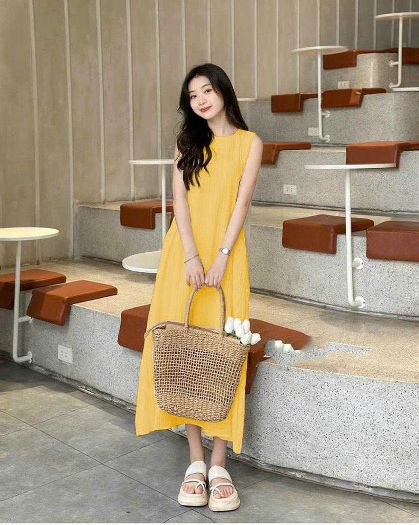 Đầm suông sát nách gân sọc