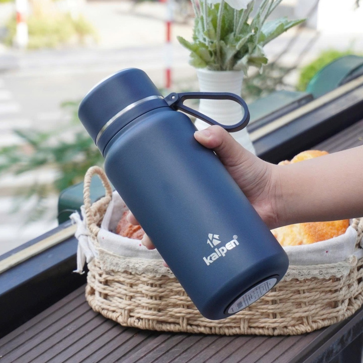 Bình giữ nhiệt inox 316 Kalpen DA06 dung tích 850ml có dây xách