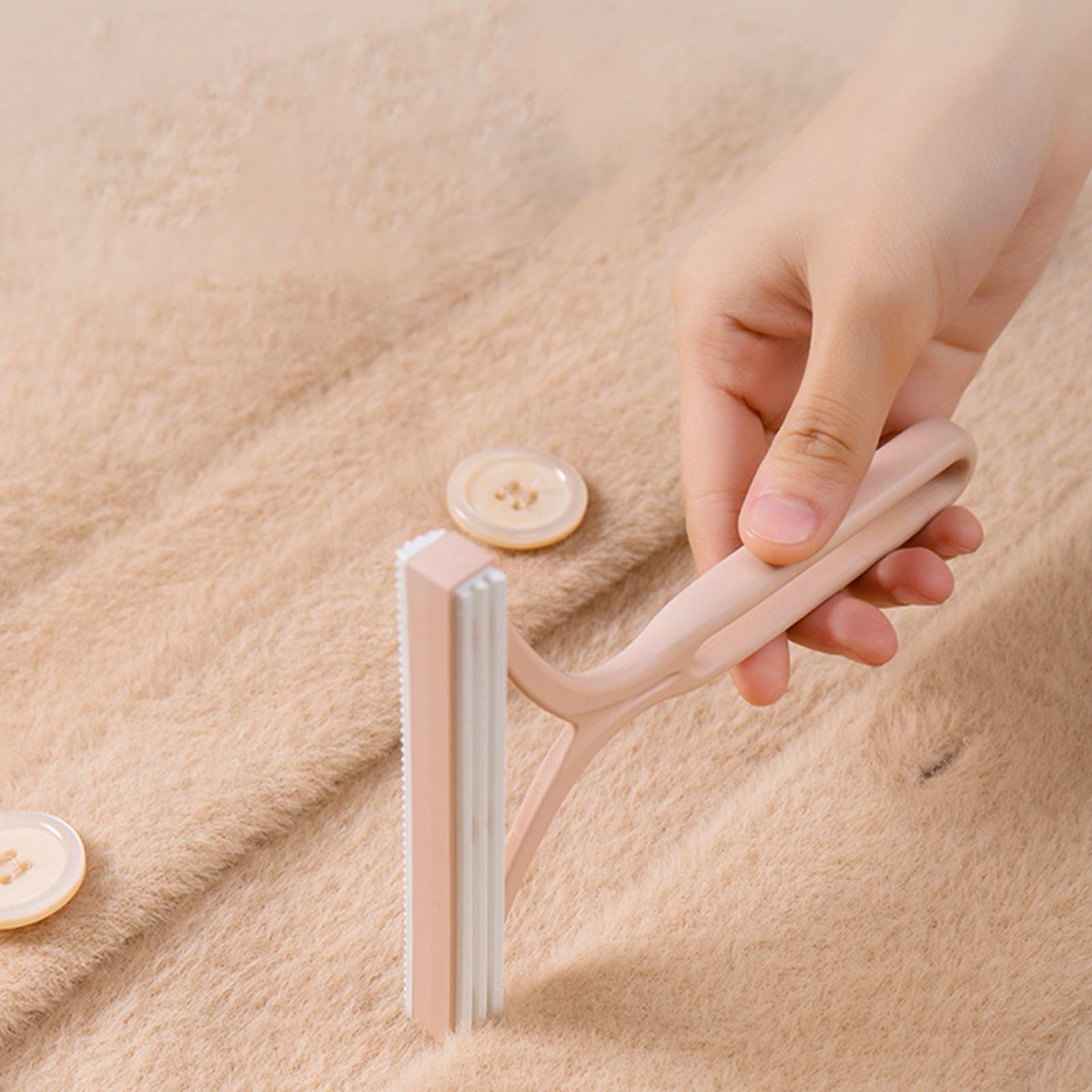 Manual Portable Fabric Shaver,Carpet Lint Scraper for Furniture Pet Hair Removal Reusable Fuzz Lint Remover Brush for Clothes Couch