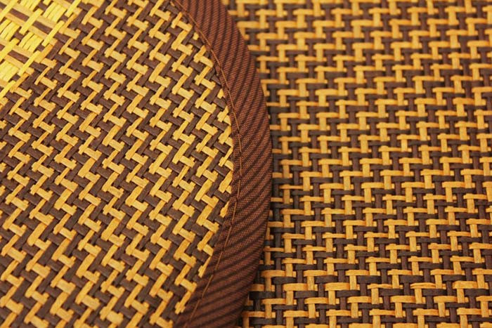 Chiếu được đan tinh xảo, đẹp và có màu sắc hài hòa