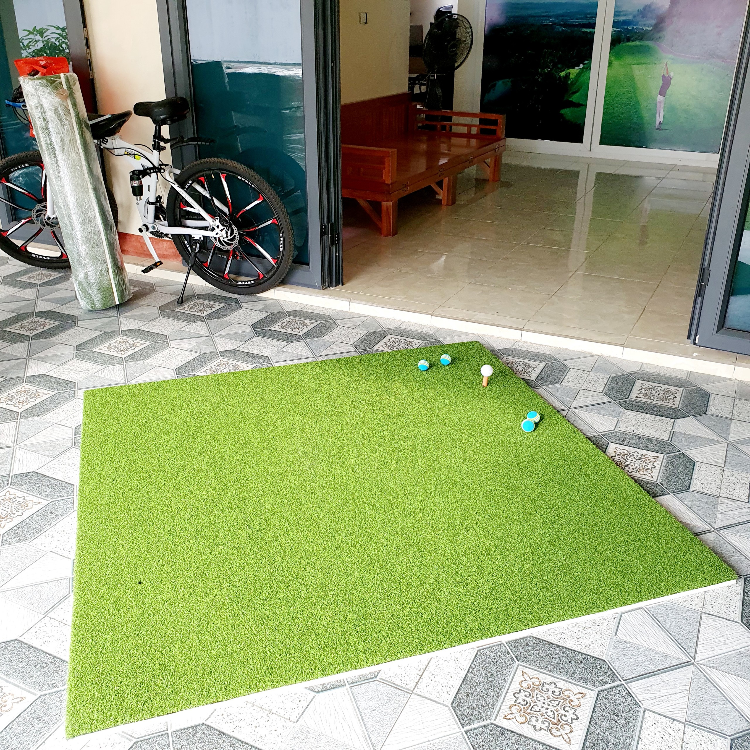 Thảm tập swing golf - PGM  (1,5M x 1,5M): Thế hệ mới, đàn hồi tốt, chịu lực cao