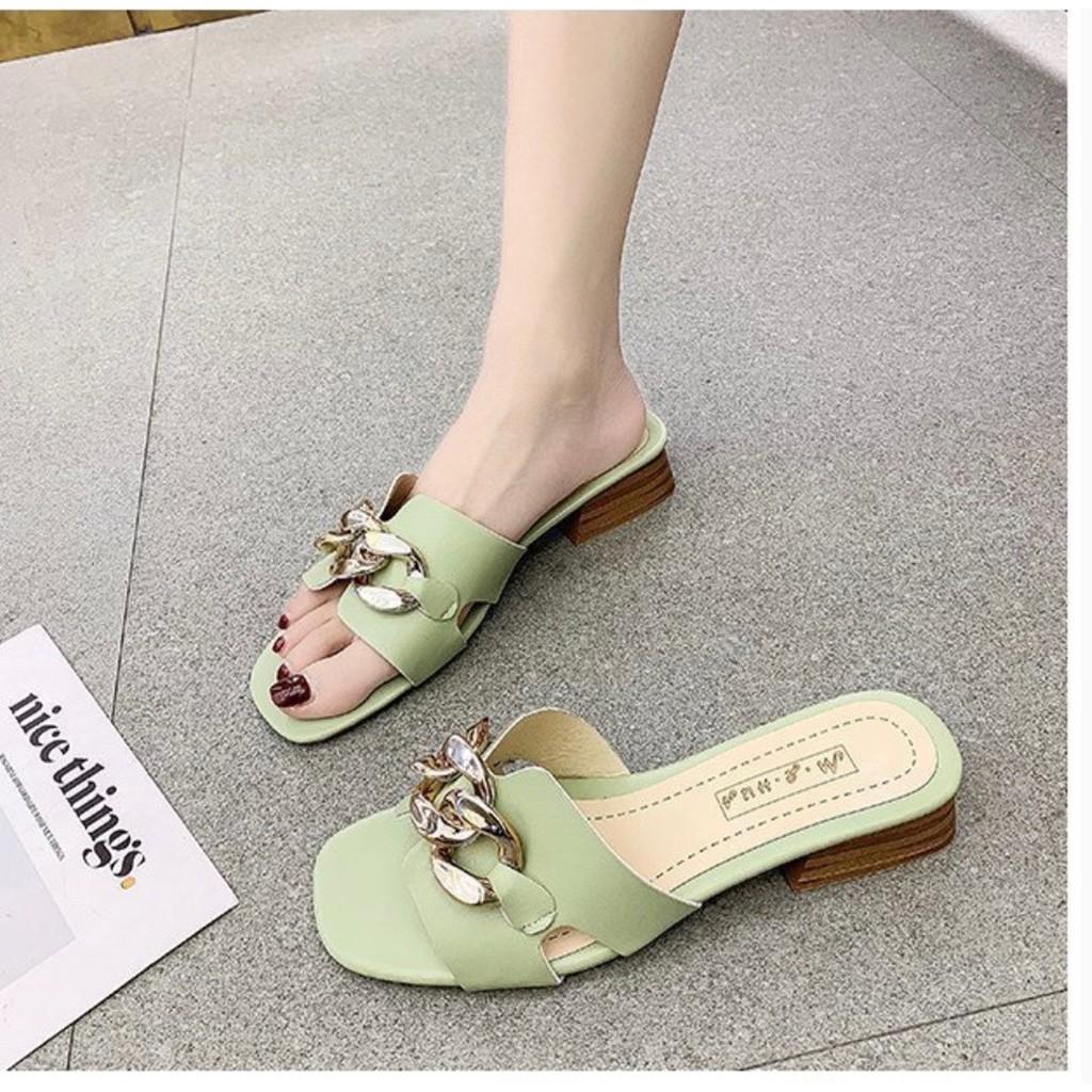 Guốc nữ quai xích