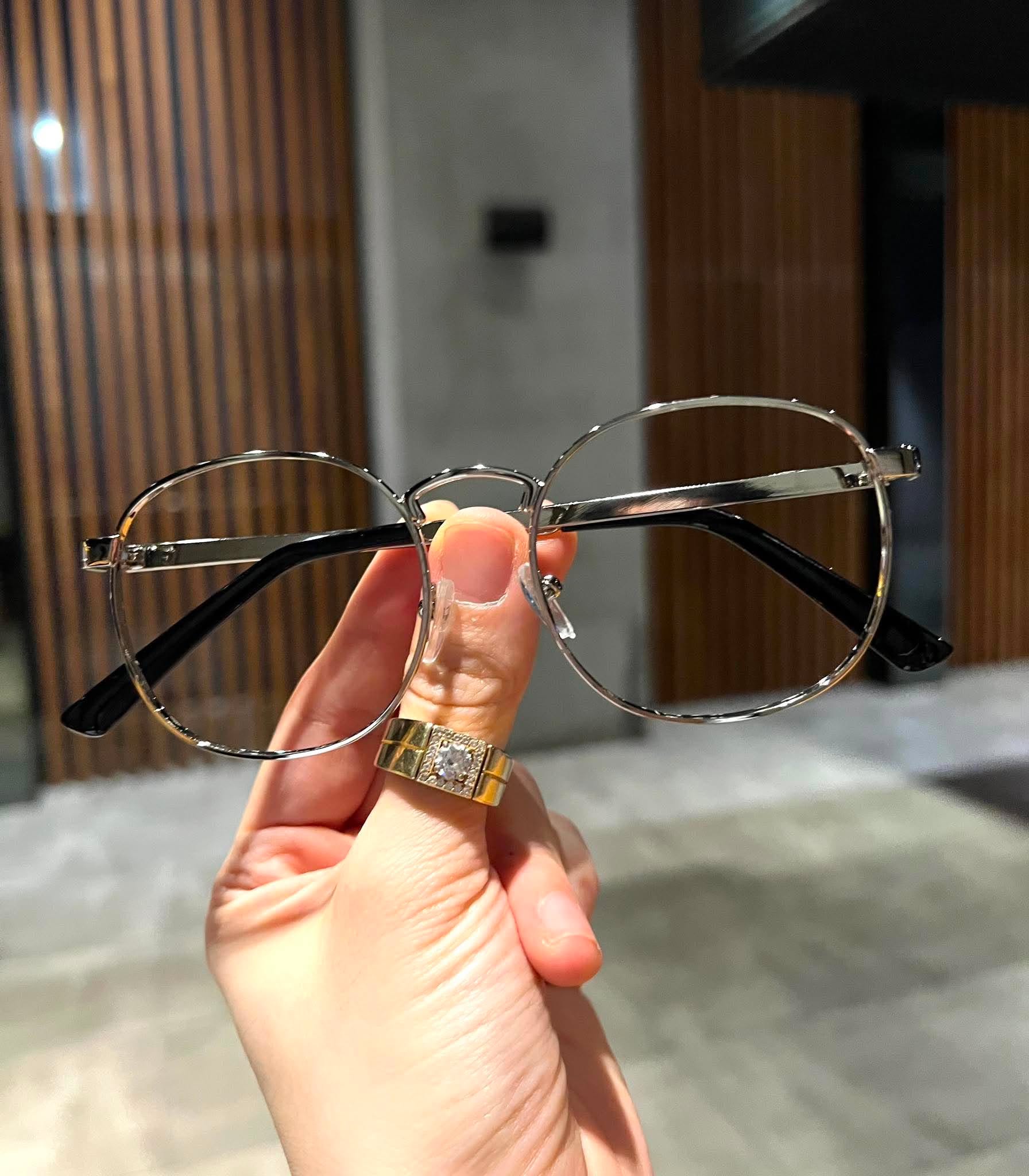 Kính mắt nam nữ vintage dáng tròn kim loại bản dày chắc chắn