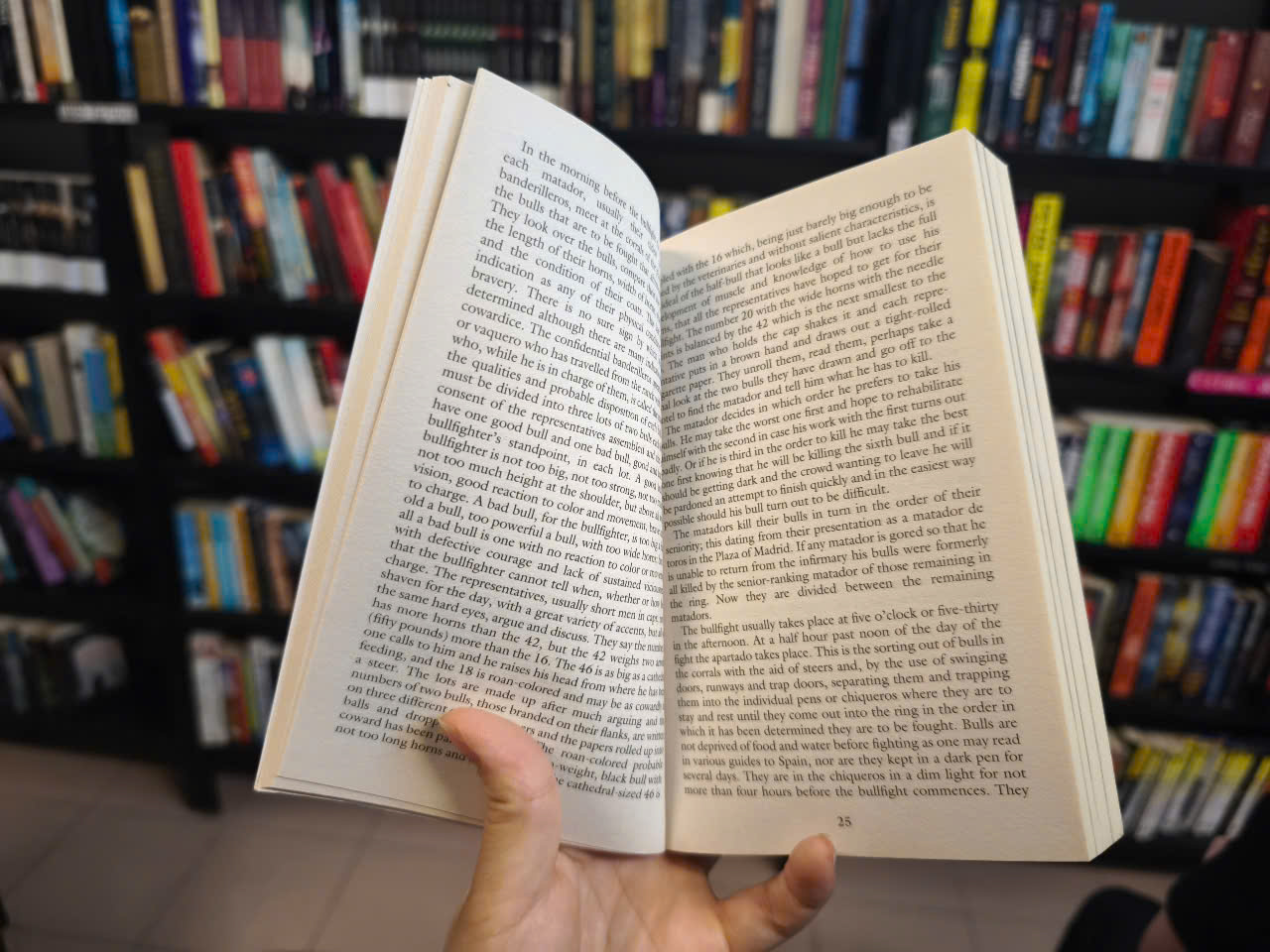 Sách - Sách - Death in the Afternoon by Ernest Hemingway - Văn Học Kinh Điển Tiếng Anh/ English Classics Novel