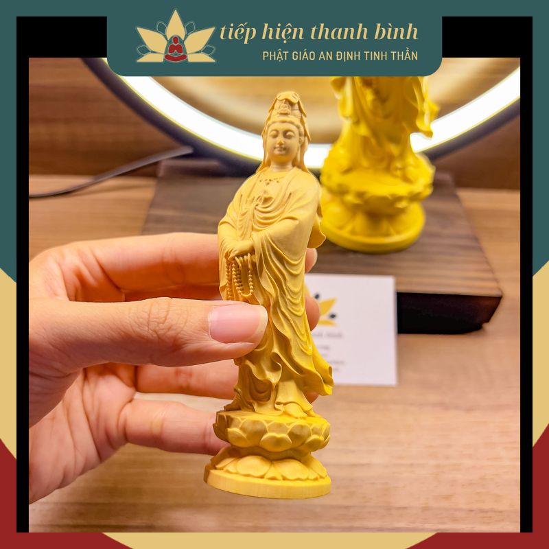 Tượng Phật Bà Quán Thế Âm Đứng Khoan Thai Gỗ Hoàng Dương cao 12cm