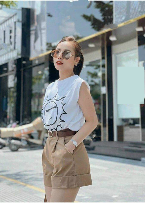 Set Bộ Áo Thun In Họa Tiết Phối Quần Short Duyên Dáng