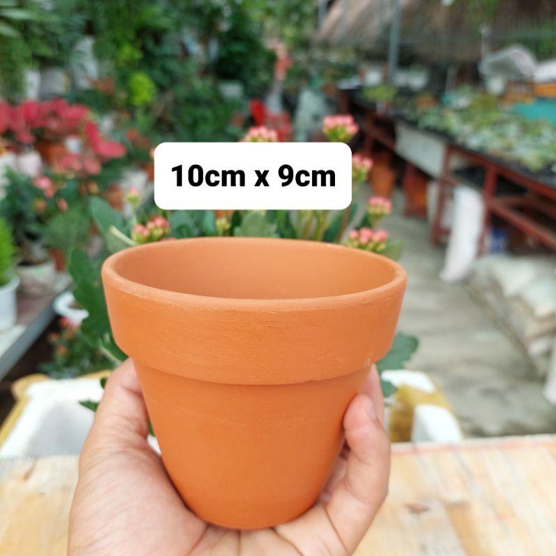 Chậu đất nung Bình Dương - Chậu ly có gờ, đường kính miệng 10cm, chiều cao 9cm