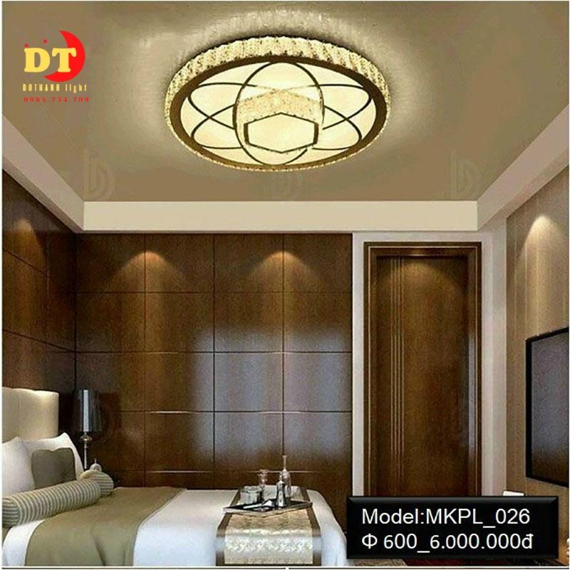Đèn mâm phale phòng khách hiện đại căn hộ HTLQ pl