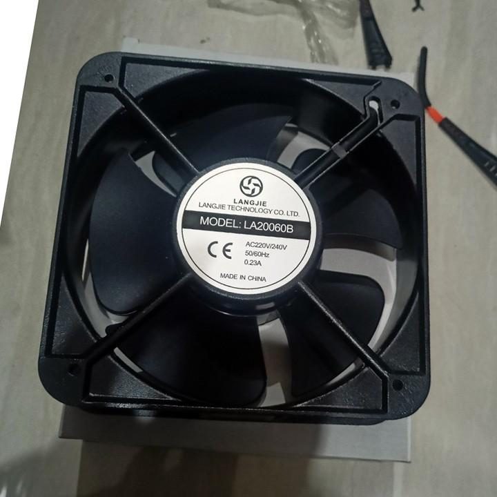 Quạt xanh 220v kích thước 20x20x7cm
