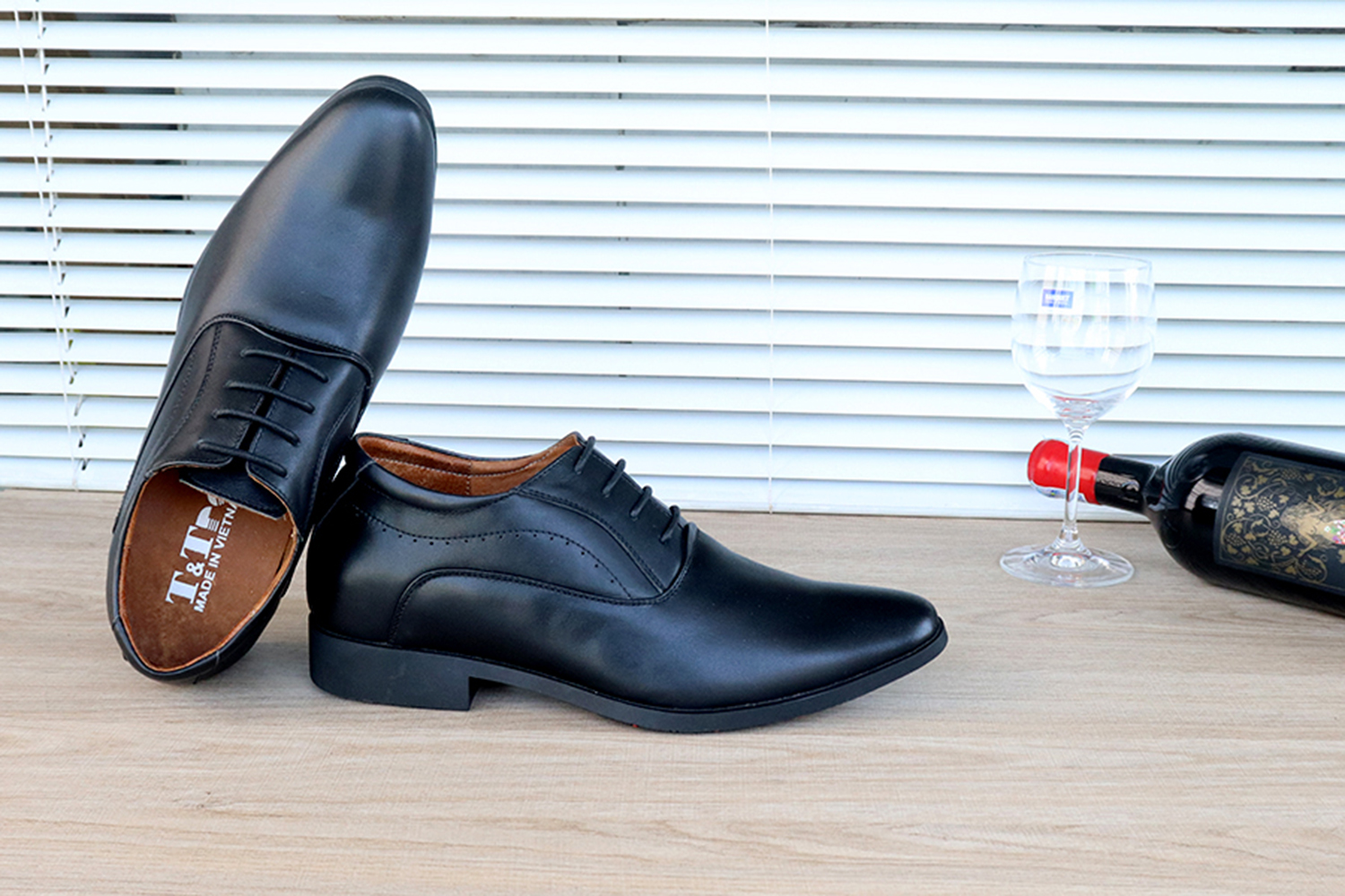 GIÀY TĂNG CHIỀU CAO GIÀY CAO DÀNH CHO NAM GIỚI T&TRA T08 DÂY CỘT - CAO 6CM GIÀY ĐỘN NAM CAO VƯỢT TRỘI