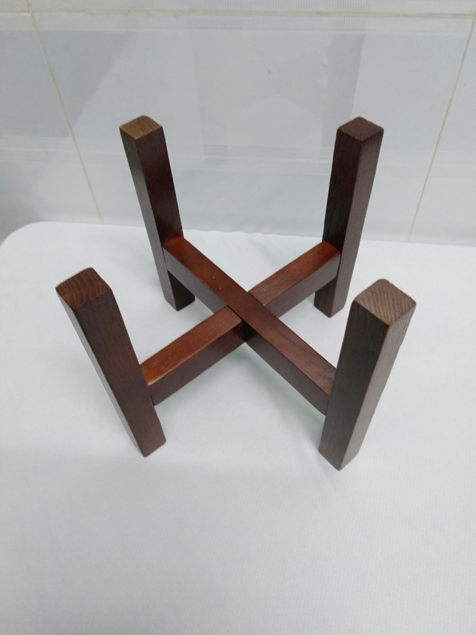 Kệ để chậu hoa, cây cảnh chân vuông màu nâu