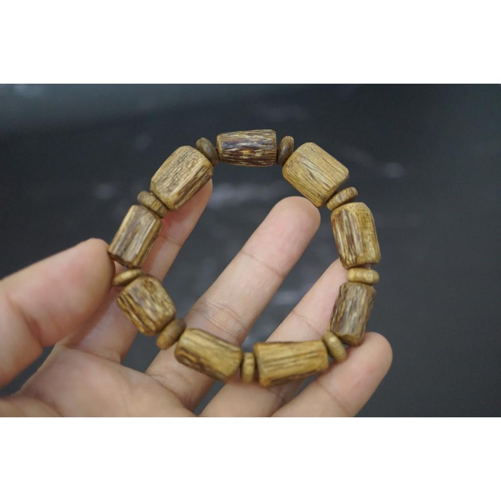 Vòng Tay Trầm Hương Cao Cấp-Cỡ-14-Ly lâu năm cực sang