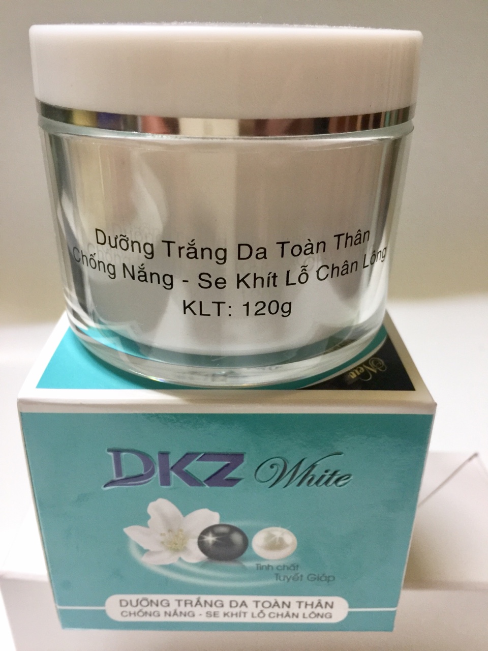 KEM DƯỠNG TRẮNG DA - TOÀN THÂN CHỐNG NẮNG - SE KHÍT LỖ CHÂN LÔNG 120g (DKZ White)