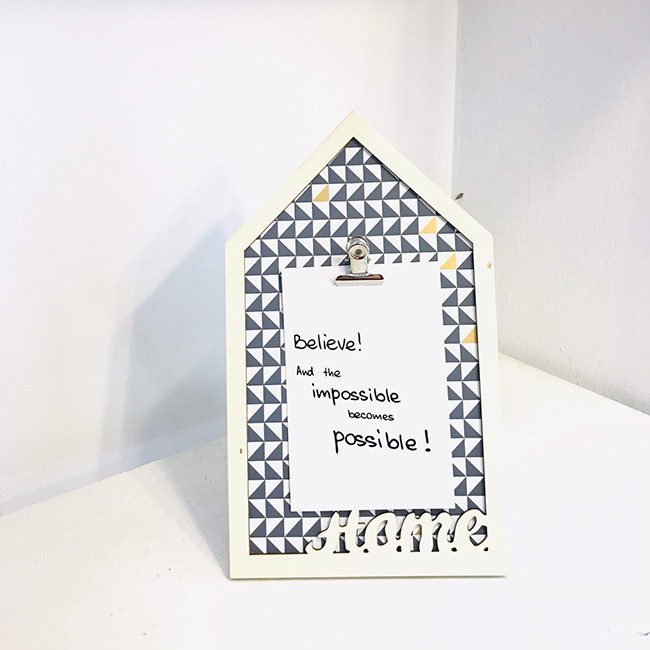 bảng gỗ kẹp ảnh để bàn