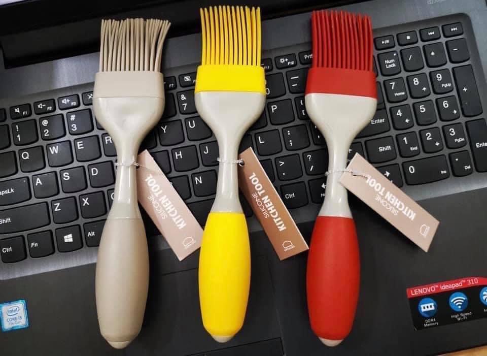 Cây Cọ Phết Dầu Bằng Silicone Cao Cấp LOL126