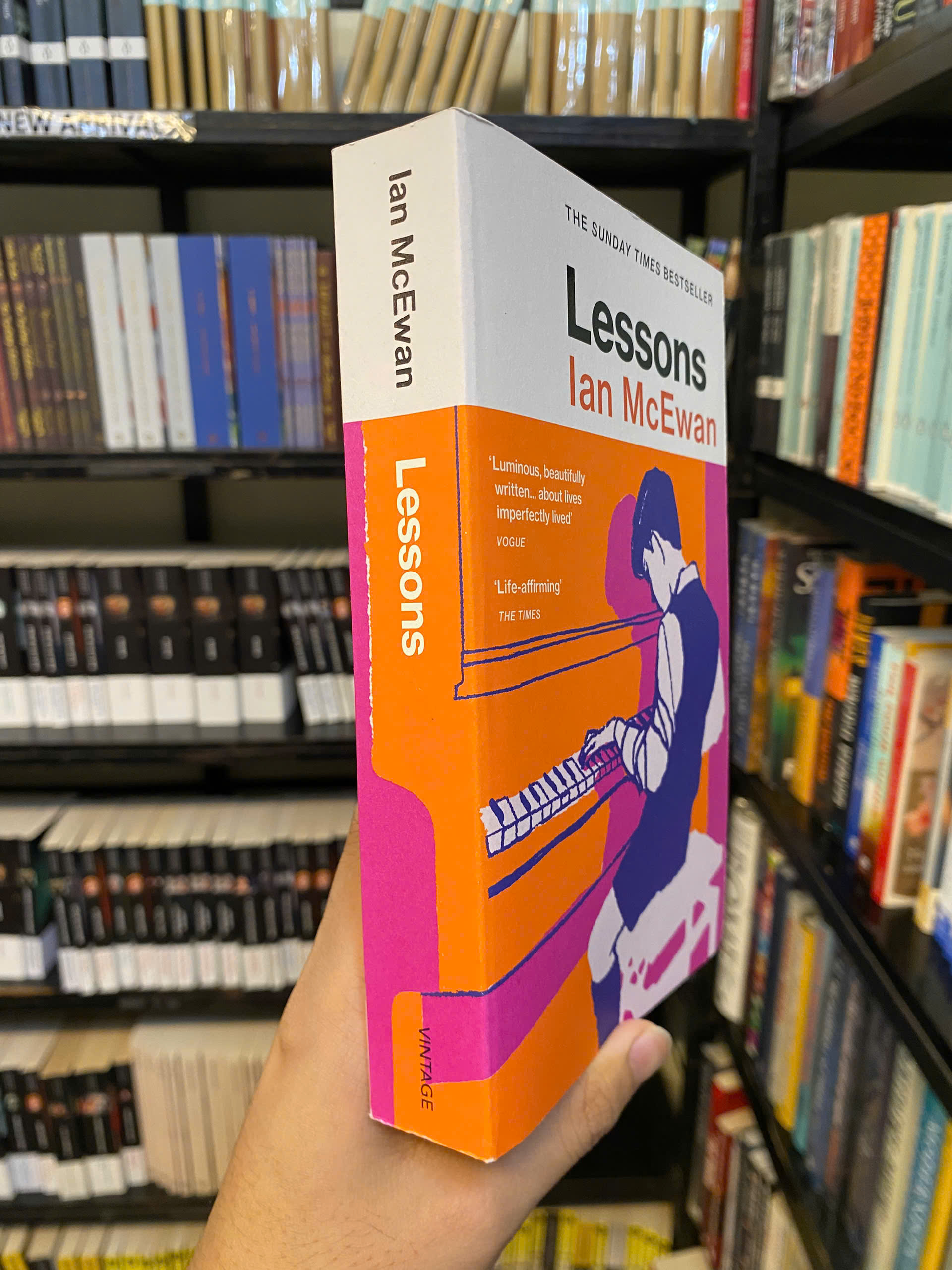 Sách - Lessons by Ian McEwan | Historical Fiction / Literary Fiction in English / Sách Ngoại văn