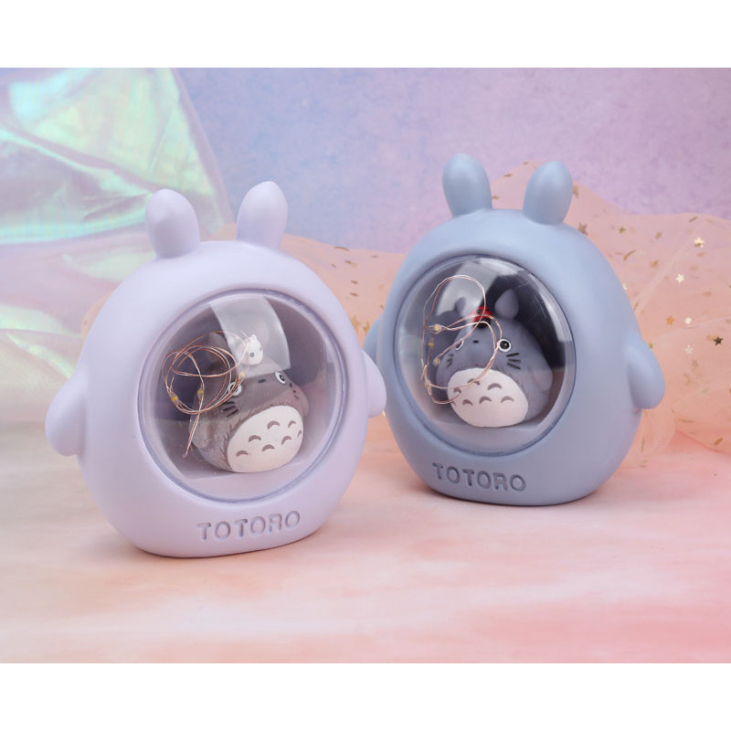 Đèn ngủ Totoro ngồi trong lồng kính (Giao Mẫu Ngẫu Nhiên)